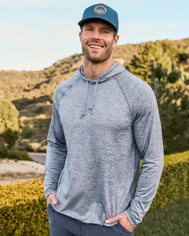 Leisure Travel MADEFLEX VICTORY PERFORMANCE HOODIE