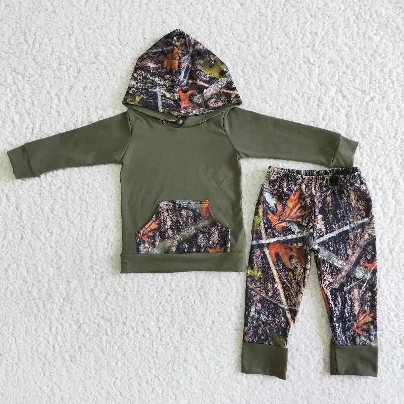 Playful Style 6 A6-30 Green Camo Leaf Leaves Girls Long Sleeve Hoodies Outfits