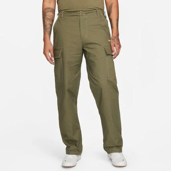 Slim Fit Nike SB Kearny 2023 Skate Cargo Pants Medium Olive - White